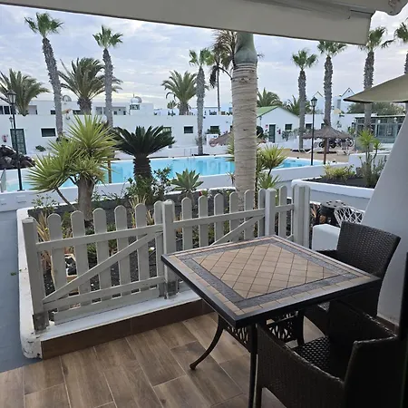 Marinas Apartament *